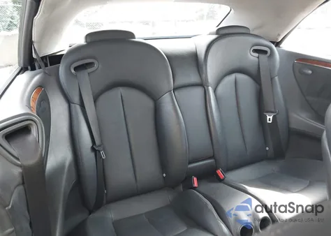 2004 Mercedes-Benz Clk 320 z USA, uszkodzony, nr VIN WDBTK65G44T019525